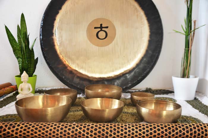 zvočna gong kopel s tibetanskimi posodami ~ Gong Oaza 
